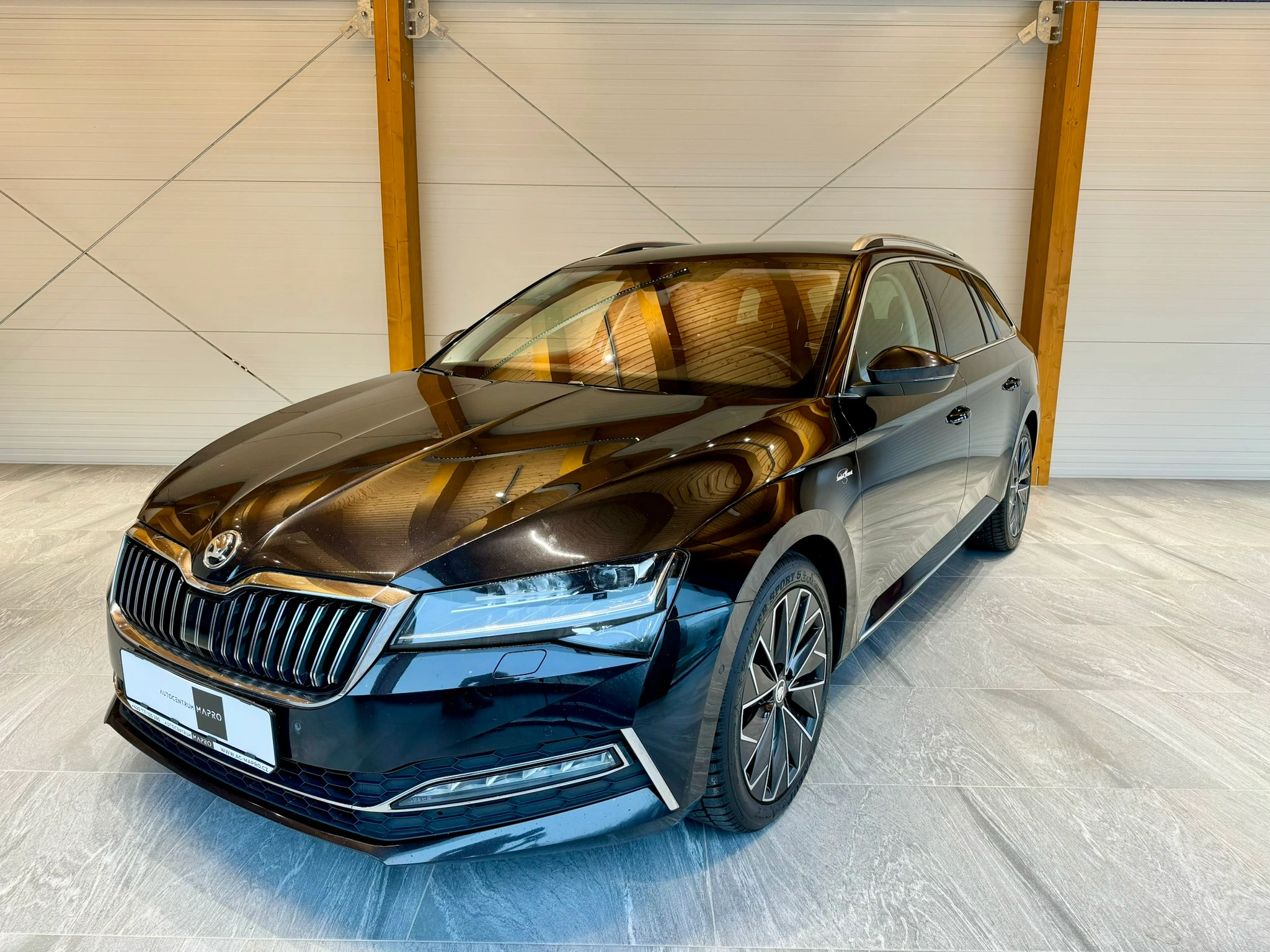 Škoda Superb 2.0 TDi 140 KW DSG L&K